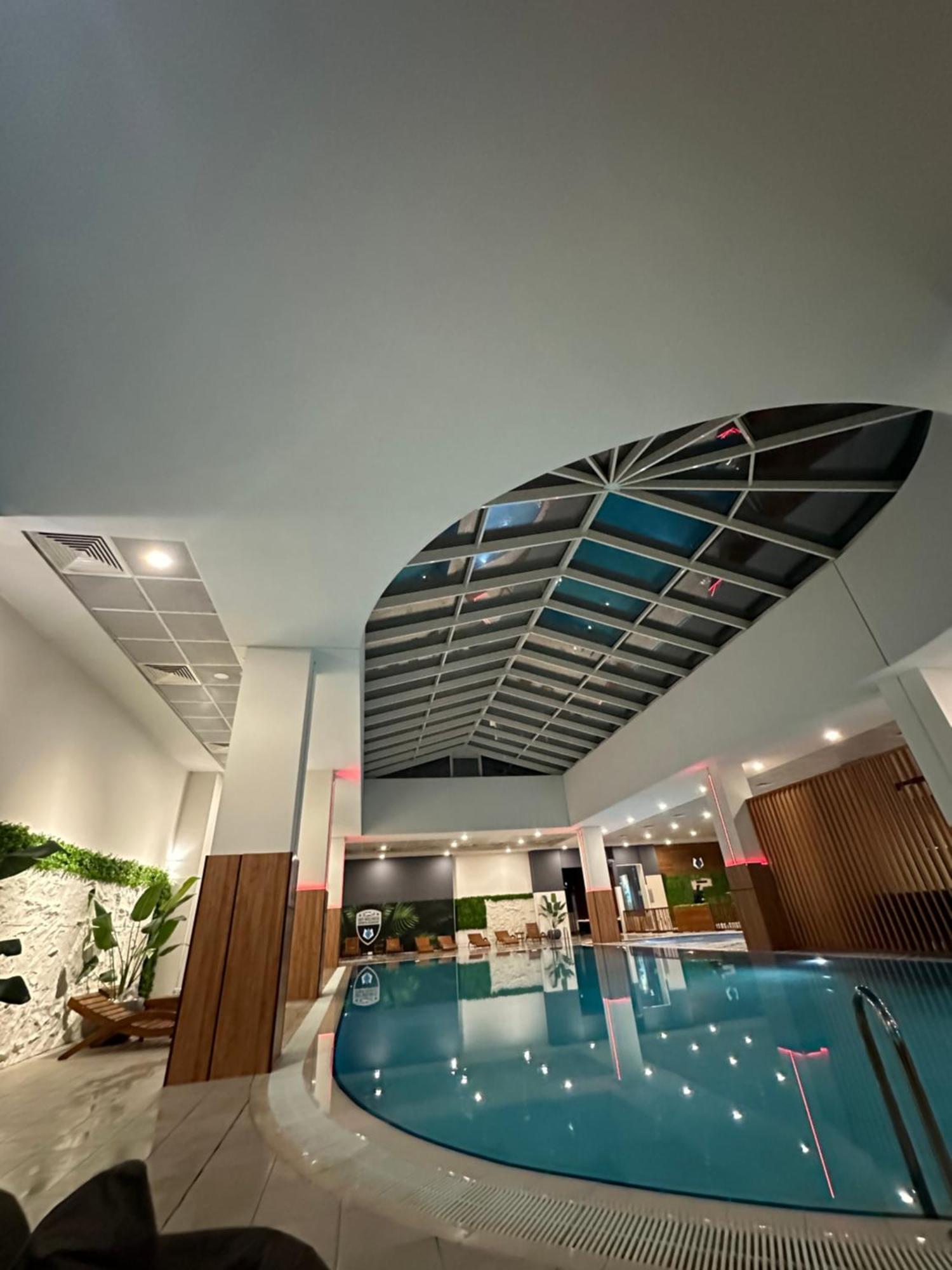 Cevahir Sky City Apartment With Spa, Pool & Fitness Included سكوبجي المظهر الخارجي الصورة